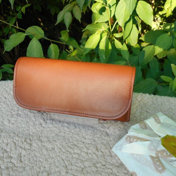 *SOLD* Vintage Coach  Hard  Eyeglasses Case New in British Tan, 7243 - Picture 2 of 7